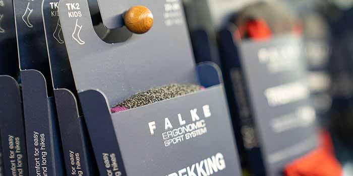 images/bilder/produkte/700/01-falke-socken-van-erschel-sport.jpg#joomlaImage://local-images/bilder/produkte/700/01-falke-socken-van-erschel-sport.jpg?width=700&height=350